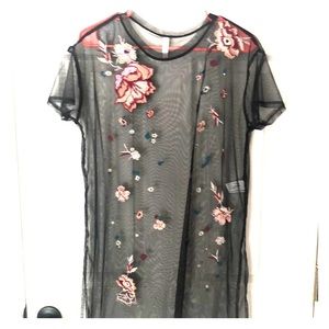 Sheer short sleeve embroidered top